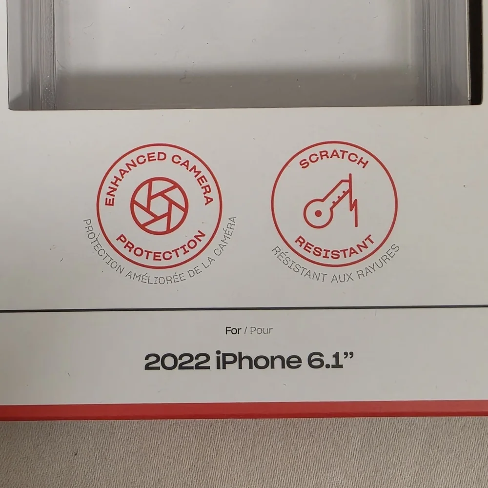 Tech21 Clear Protective Phone Case for 2022 iPhone 6.1